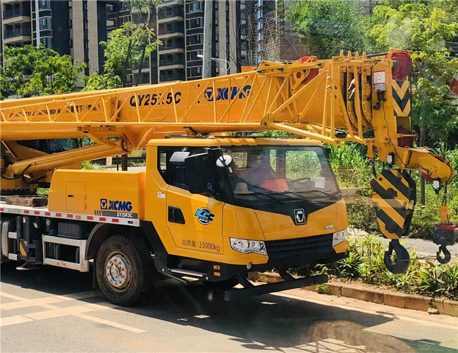 五常市大件设备吊装租赁吊车