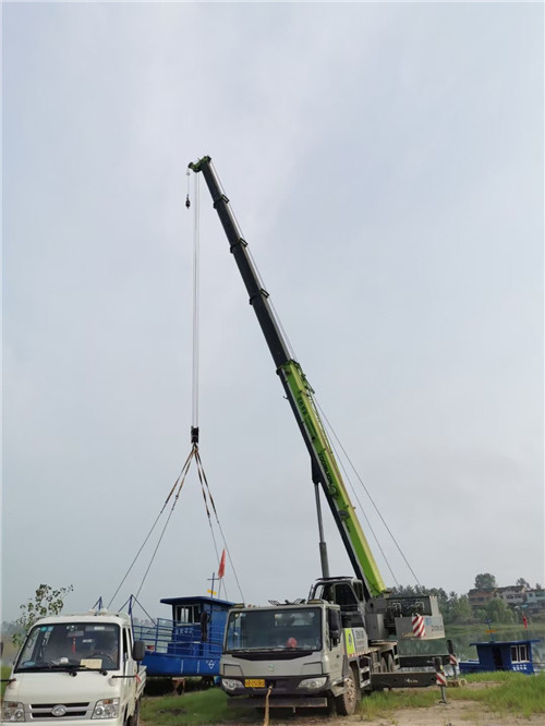五常市桥梁建设吊装案例
